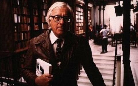 雷·布拉德伯里《暗夜独行客》及相关作品比较分析写作特色